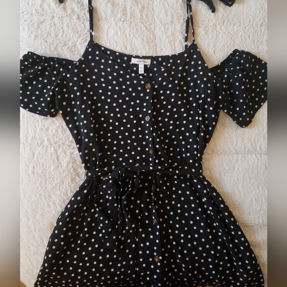 super cute, I got it from another posher but it doesn’t fit me. :(
